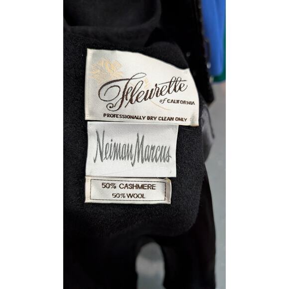 Neiman Marcus Cashmere Wool Black Coat Size - 2 - Picture 8 of 8
